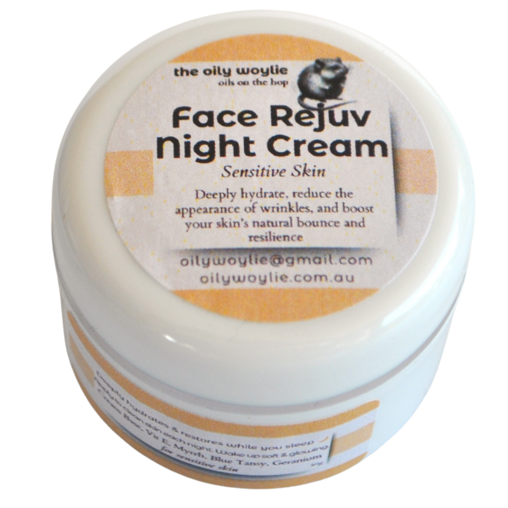 Night face cream formulated to restore and nourish skin while sleeping.