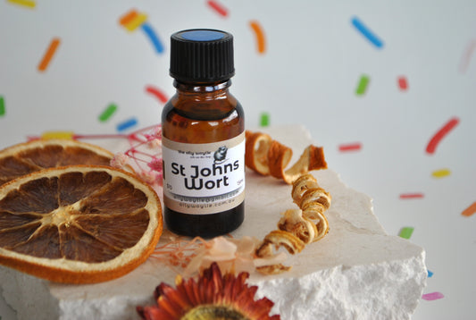 St John’s Wort Infused Oil